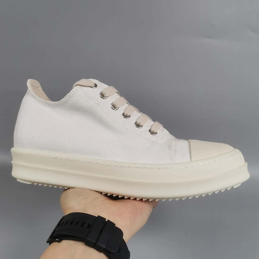 Rick-Owens-EDFU-Runway-Low-White-Reps1.webp